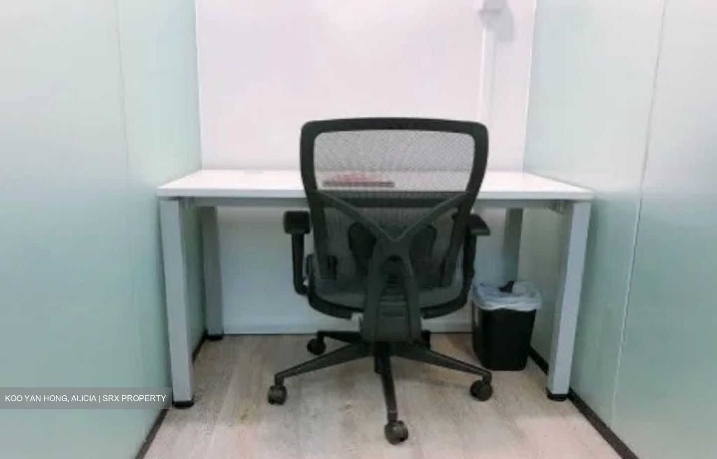 Shaw House (D9), Office #537978111